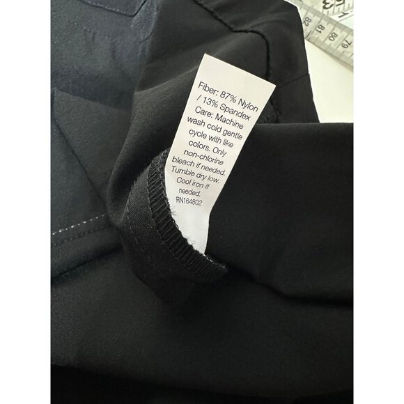 Isabella Activewear Women's Cropped Bomber Jacket Forza Stretch Size M NWT - Picture 6 of 7